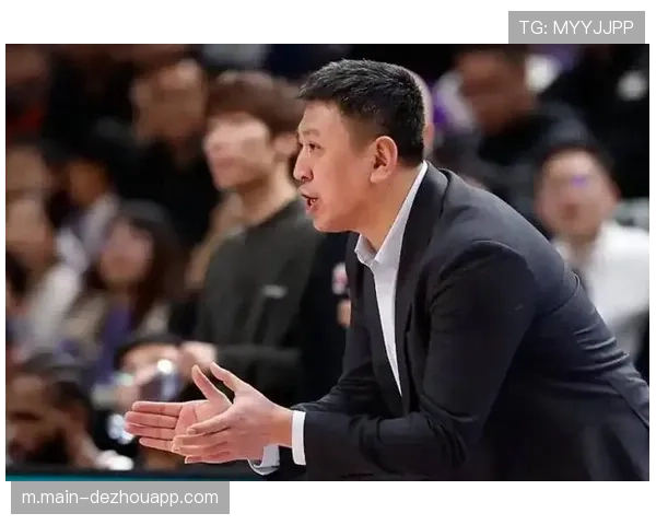 新疆伊力特防守专注度提升，全场15次抢断制造反击机会